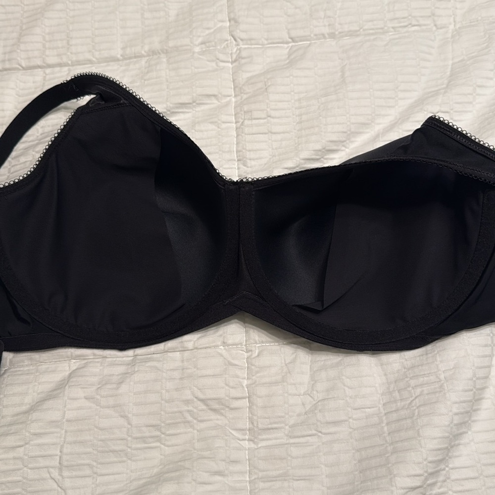 Wacoal Bra Like New - Picture 2 of 6